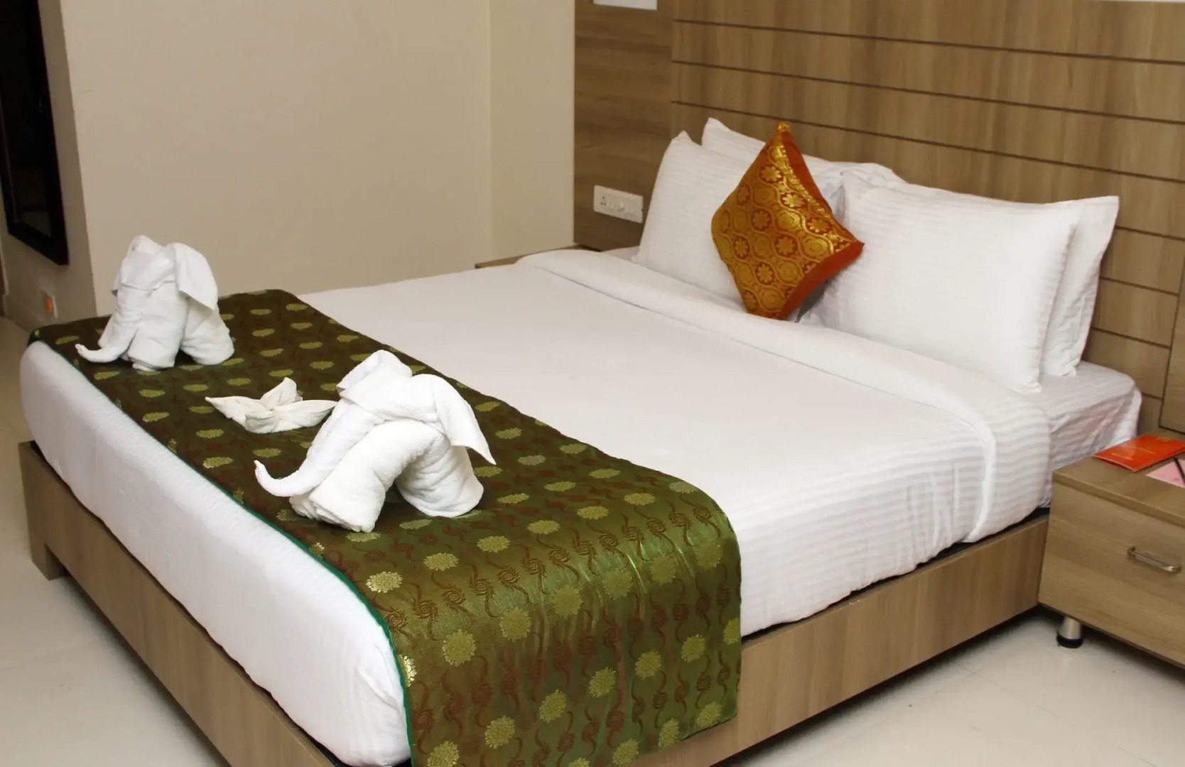 Vinayaga by Poppys  Kumbakonam