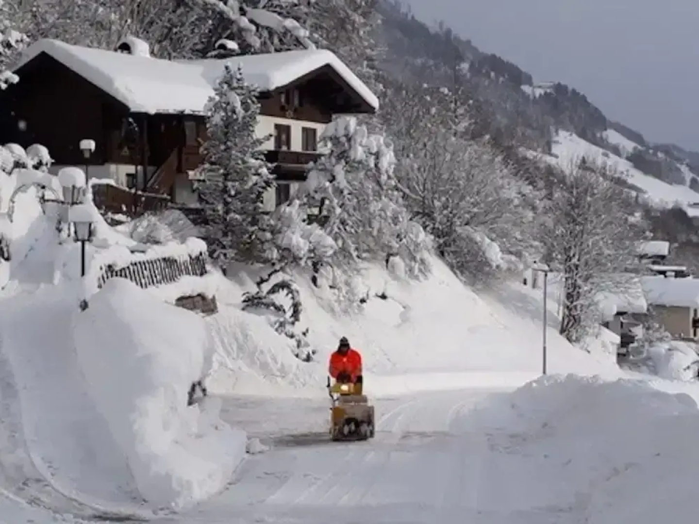 Apartment in Stuhlfelden Near Ski Lift