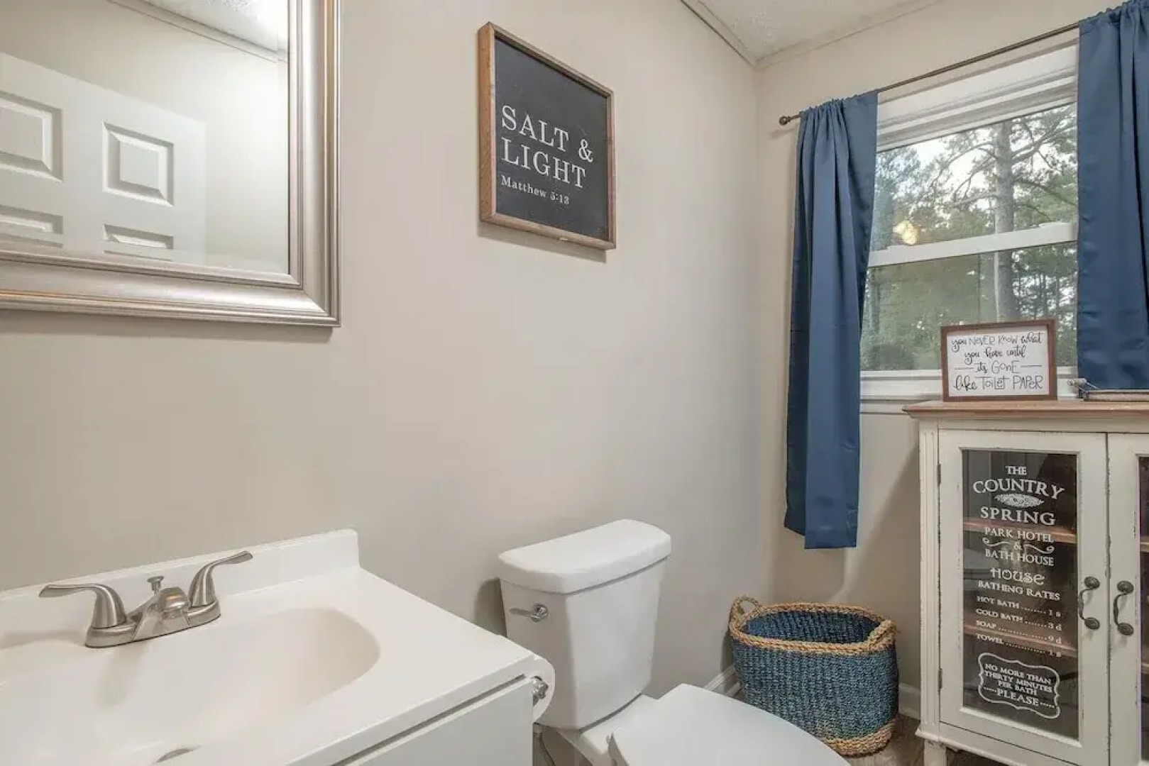 Cardinal Seas 5 Bedroom Home by RedAwning