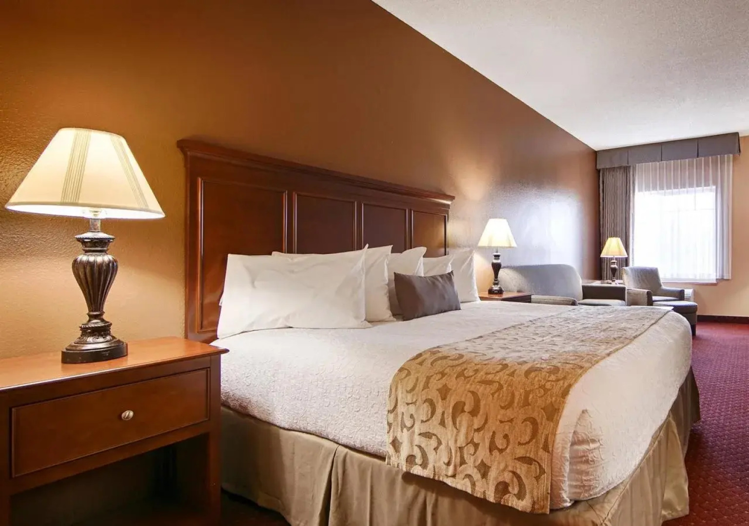 Best Western Golden Lion Hotel