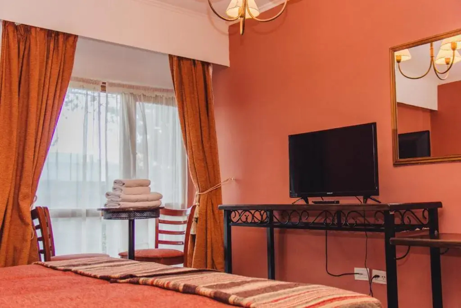 Cerro Calafate Hotel