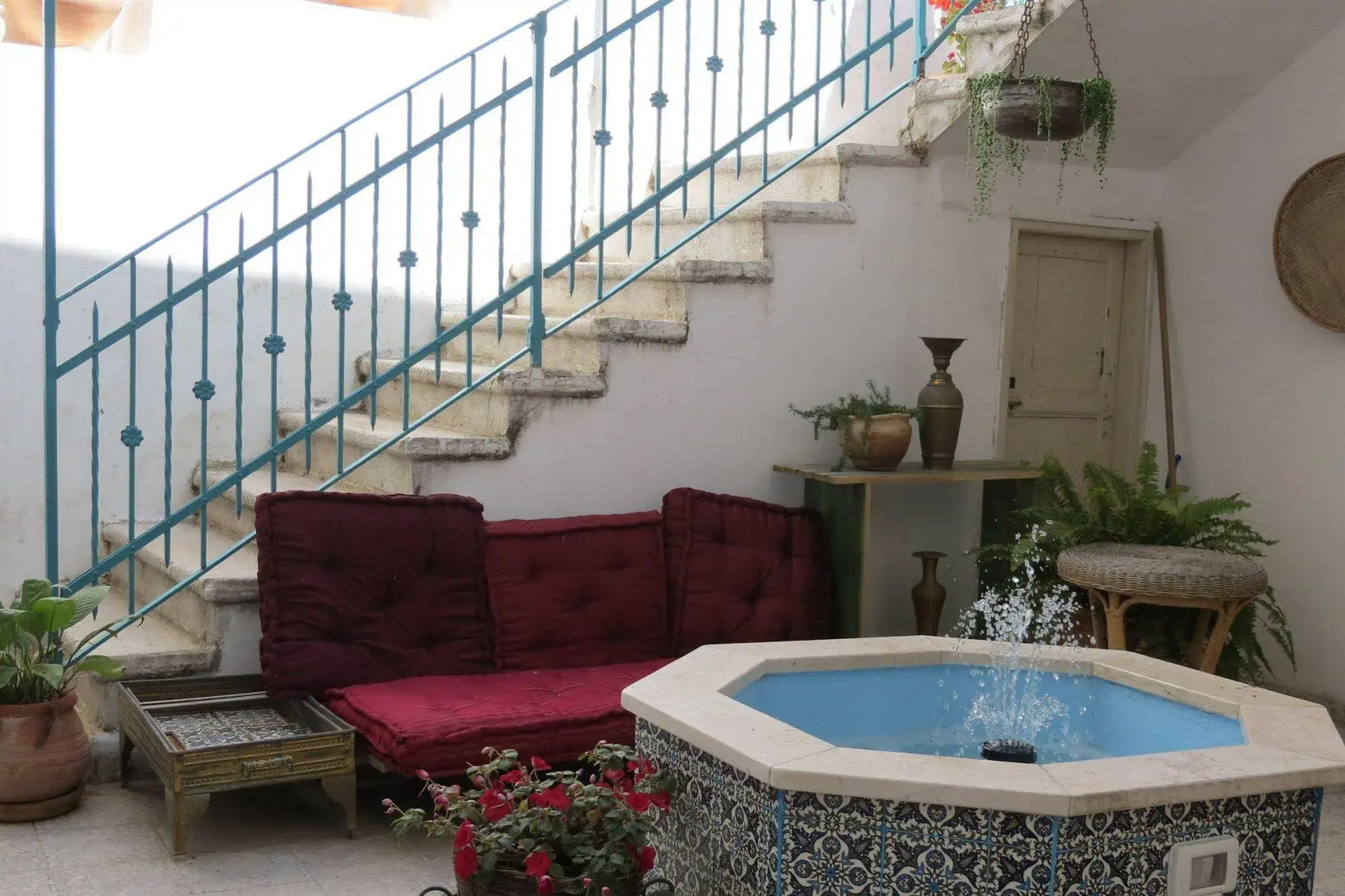 Al-Mutran Guest House