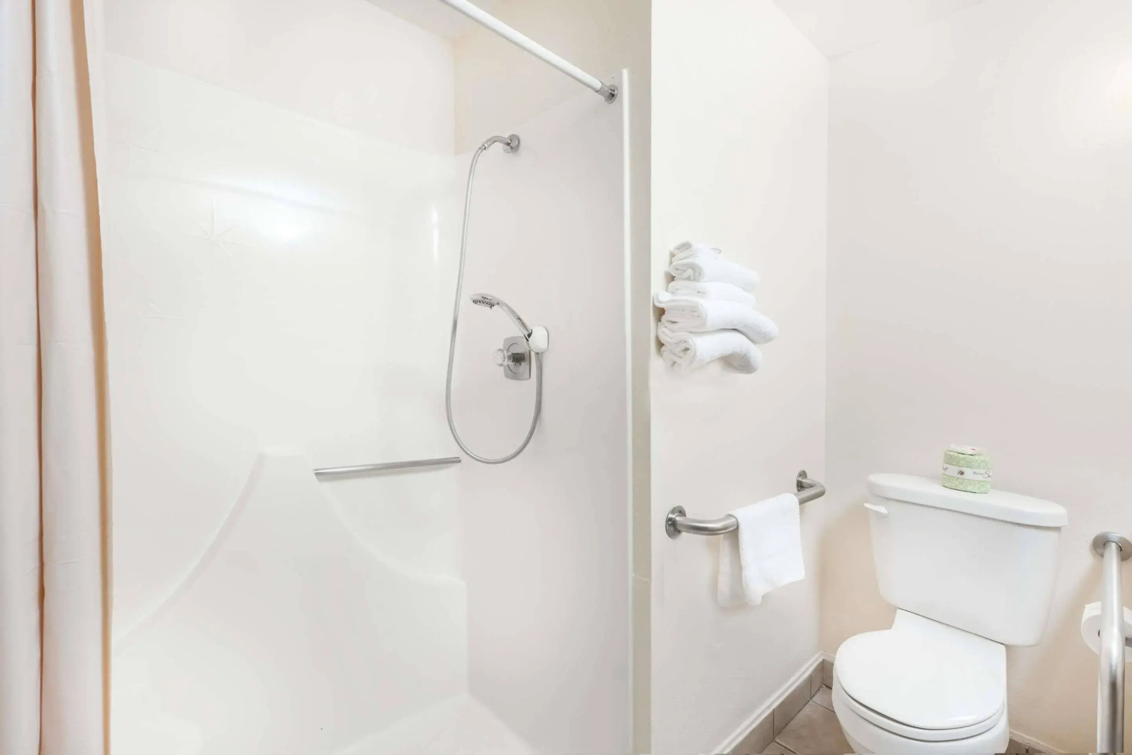 SureStay Plus Hotel by Best Western Grand Island