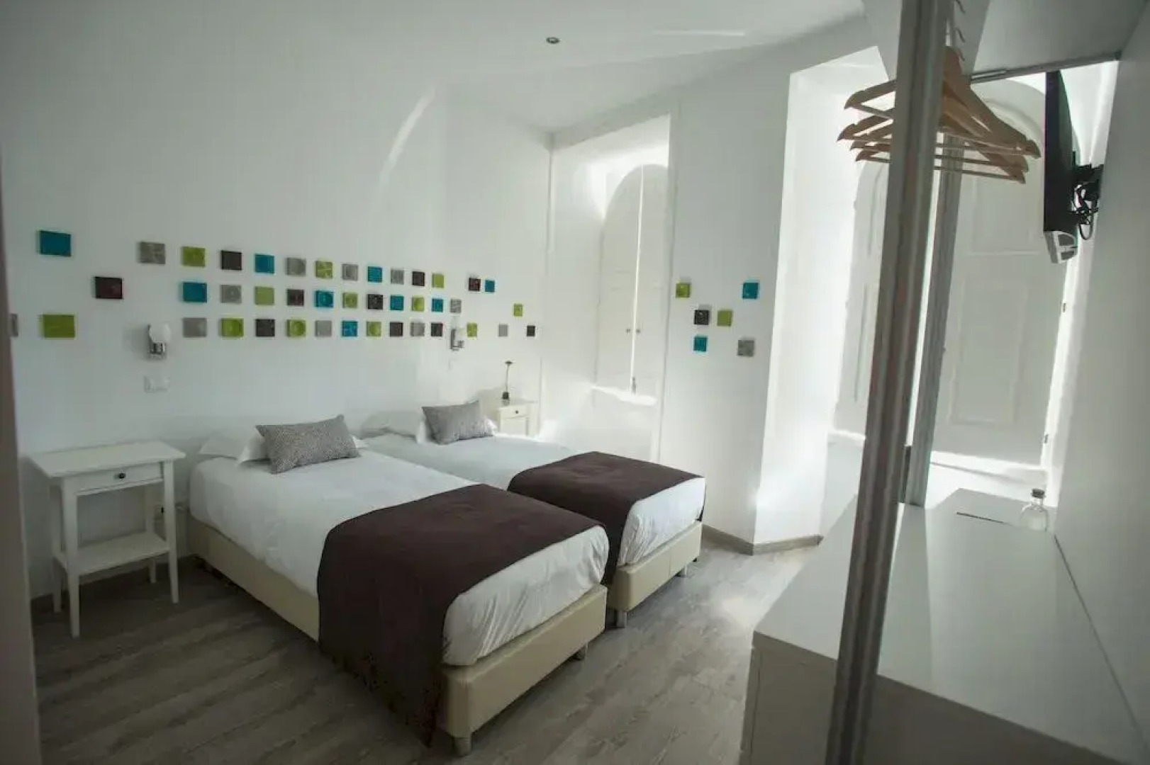 Thomar Story - Guest House