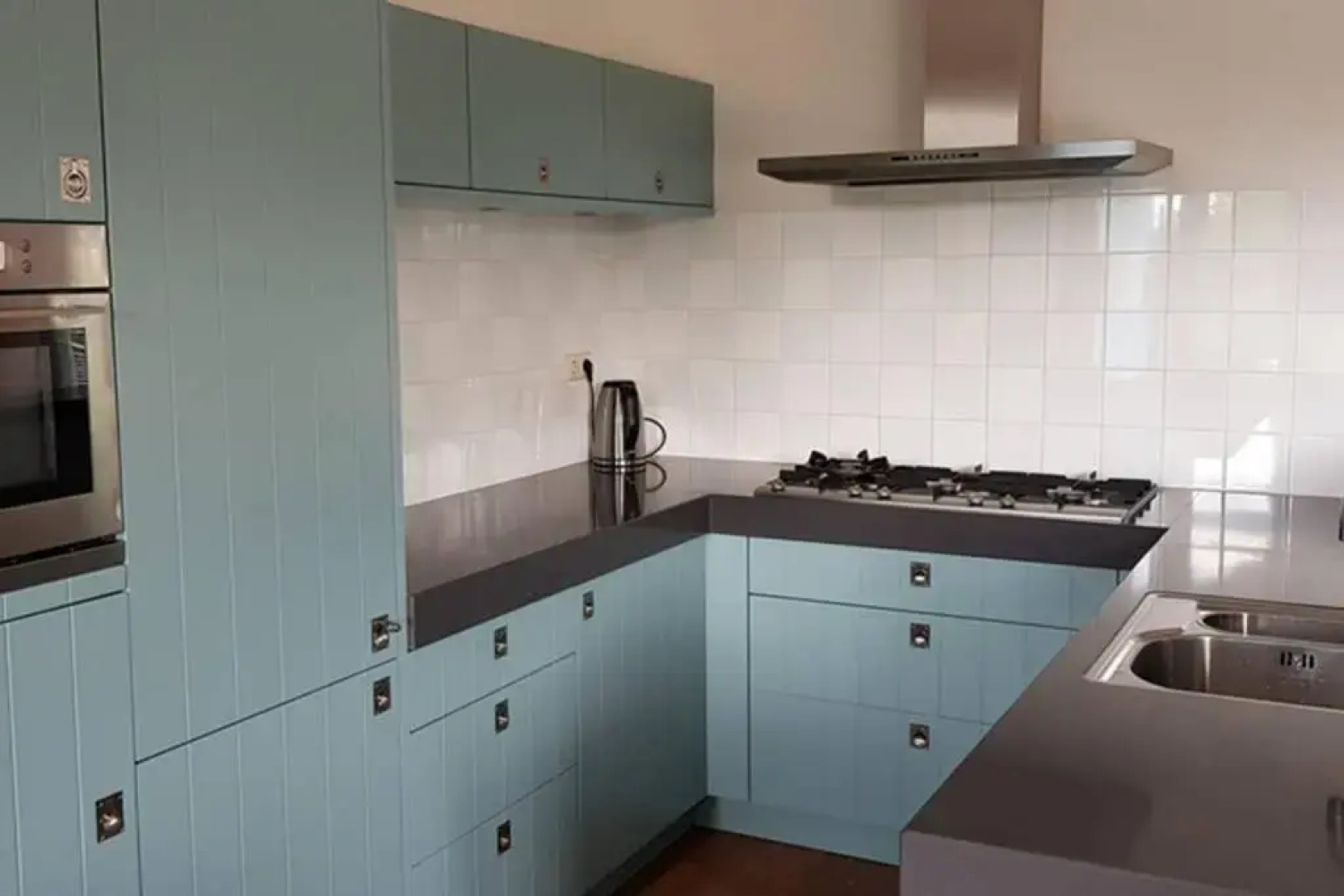 The Blue House - Luxurious Waterfront Villa Zeewolde