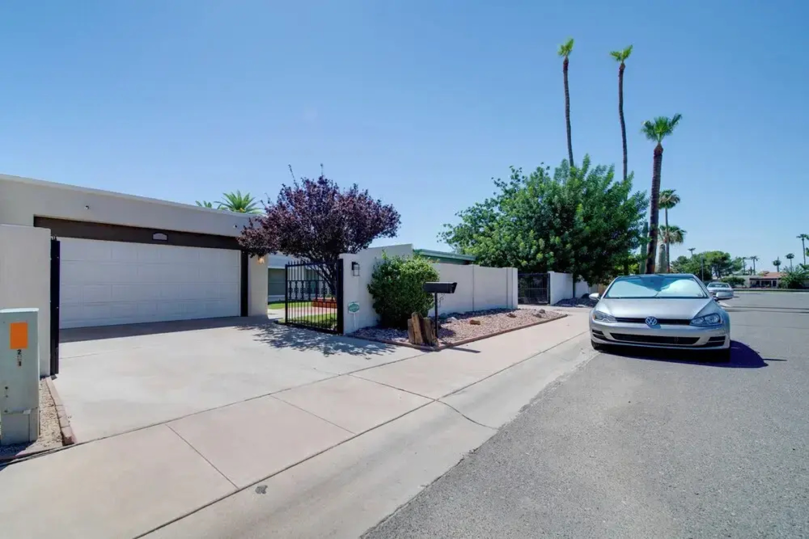 5 Mi to Camelback Ranch: Pet-friendly Home w/ Pool