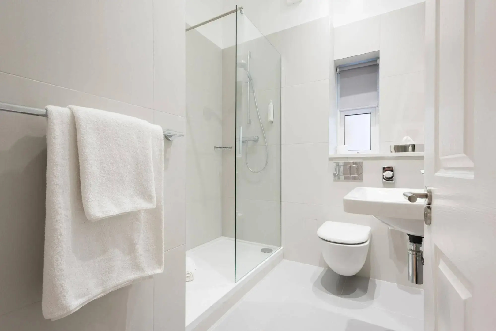 PREMIER SUITES Reading
