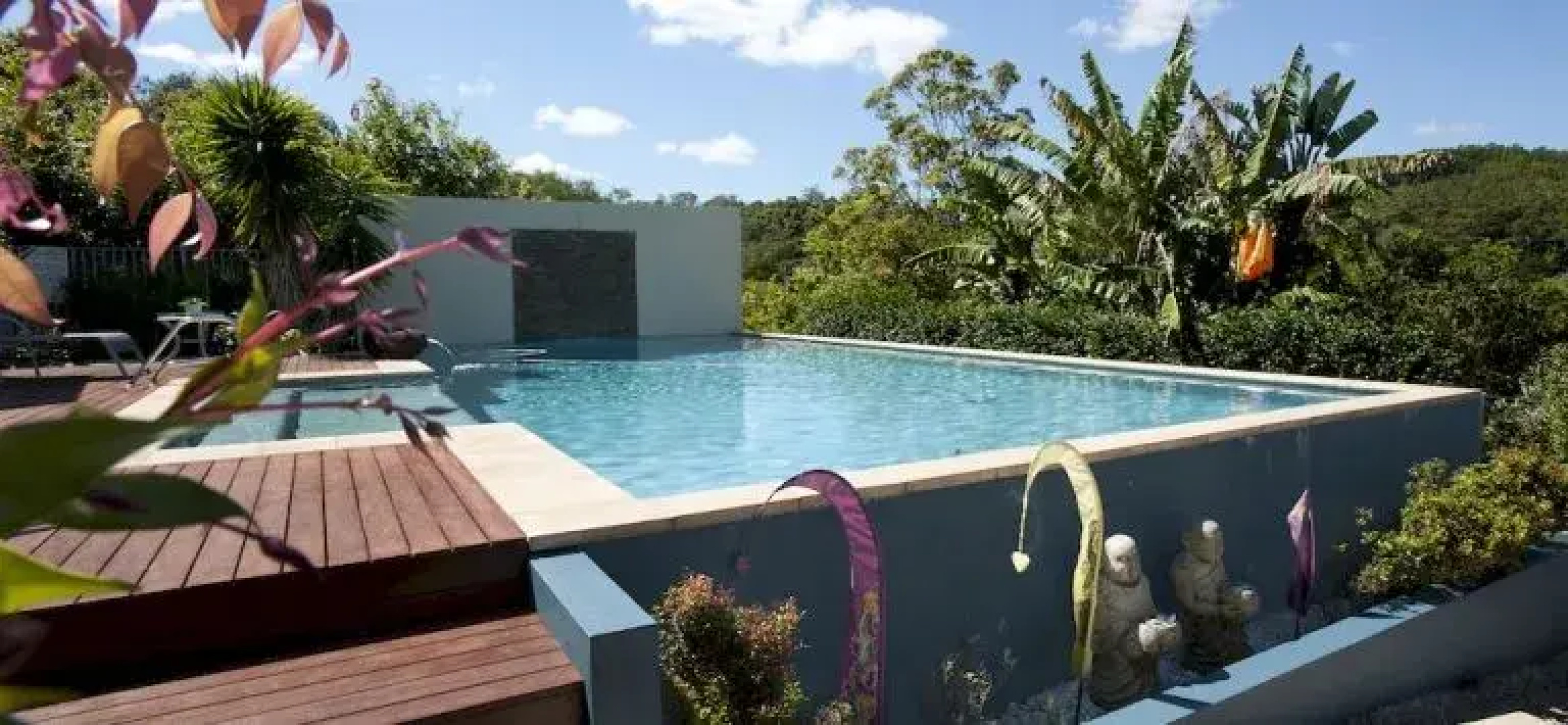 Jacaranda Creek Farmstay & B&B