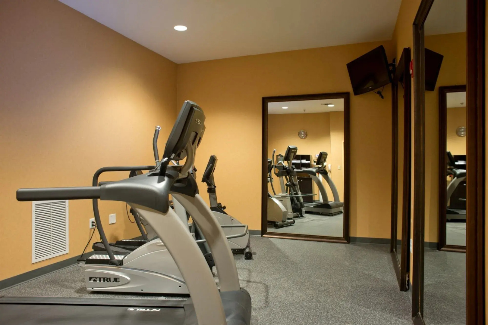 Holiday Inn Express Hotel & Suites Prattville South by IHG