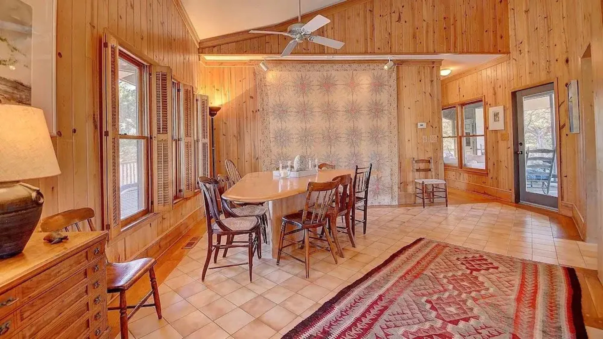 151 Easy Breezy 4 Br Home by RedAwning