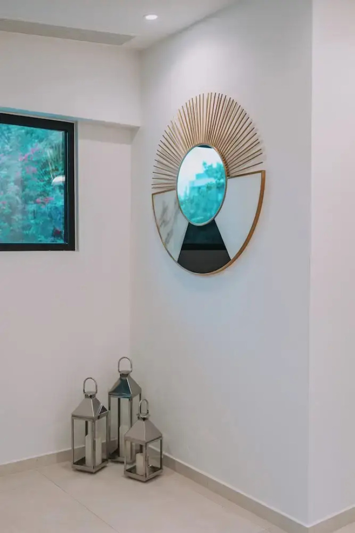 Alimos Luxury 3Bd w Outdoor Jacuzzi