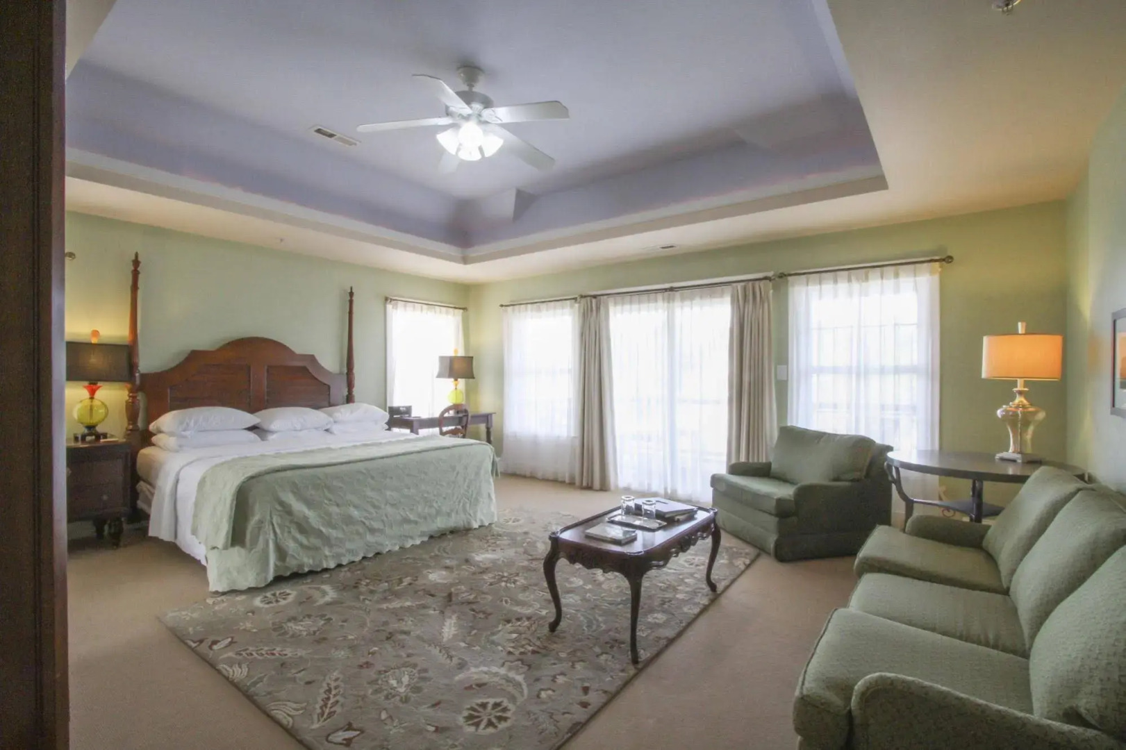 Beach Spa Bed and Breakfast