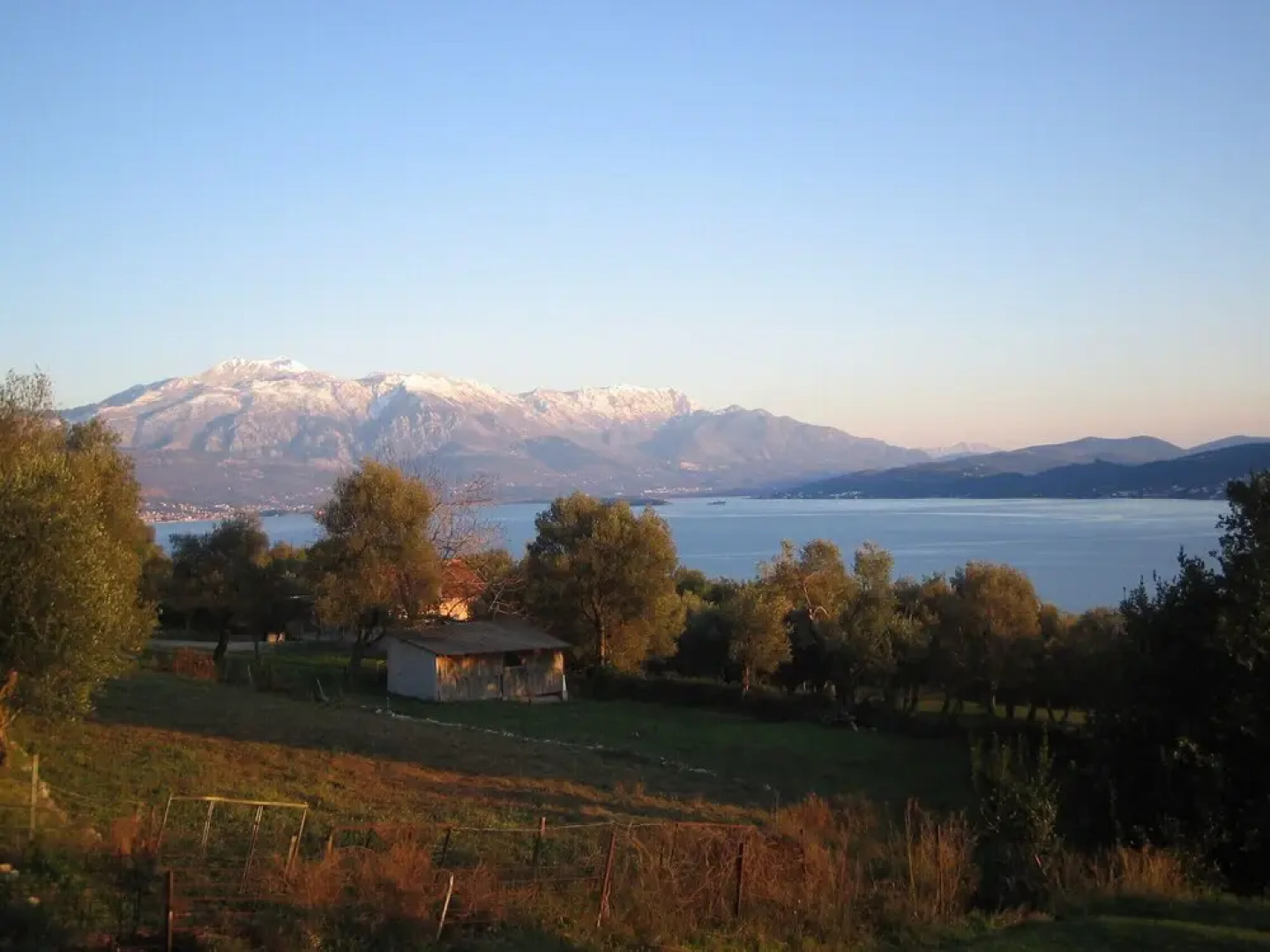 Remarkable 4-bed Villa in Denovici