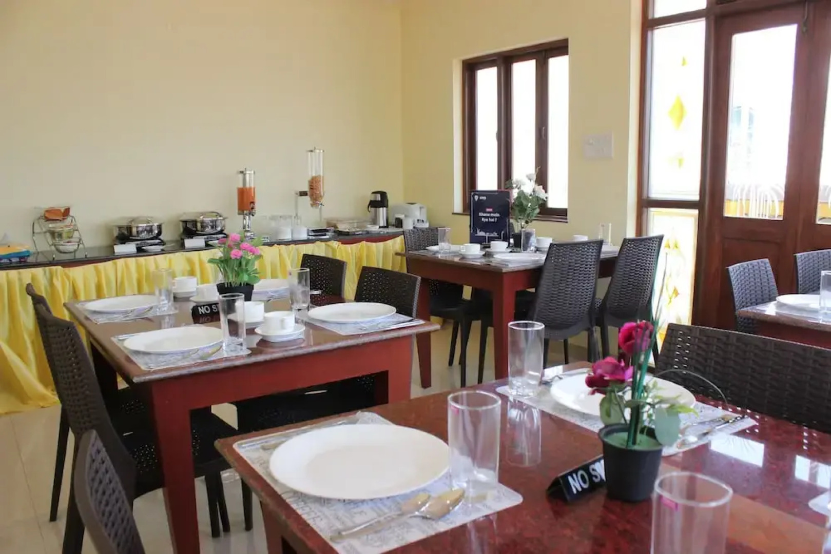 OYO 8877 Dynasty Villa Boutique Resort