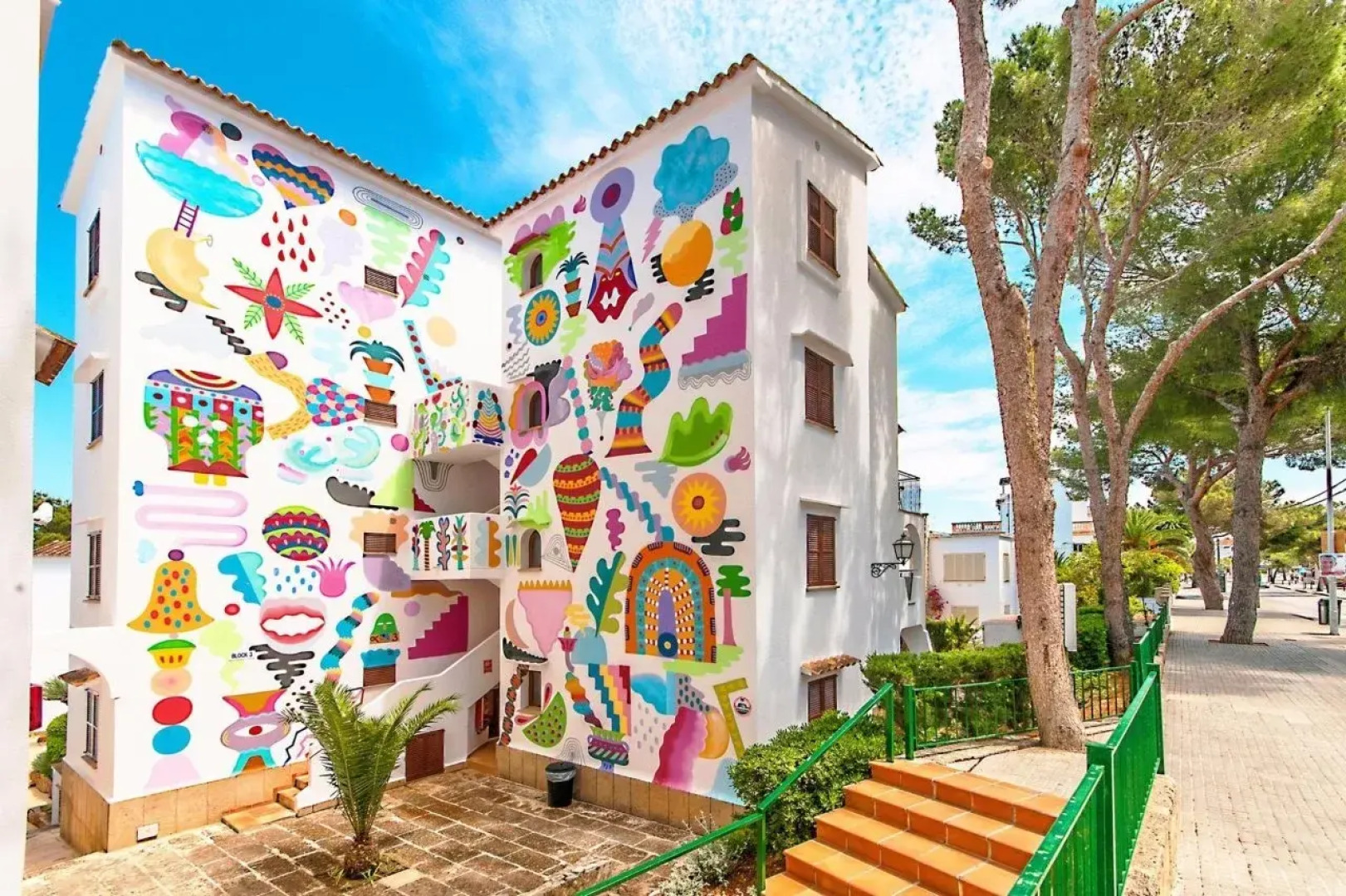 Flipflop Surfing Playa Apartments