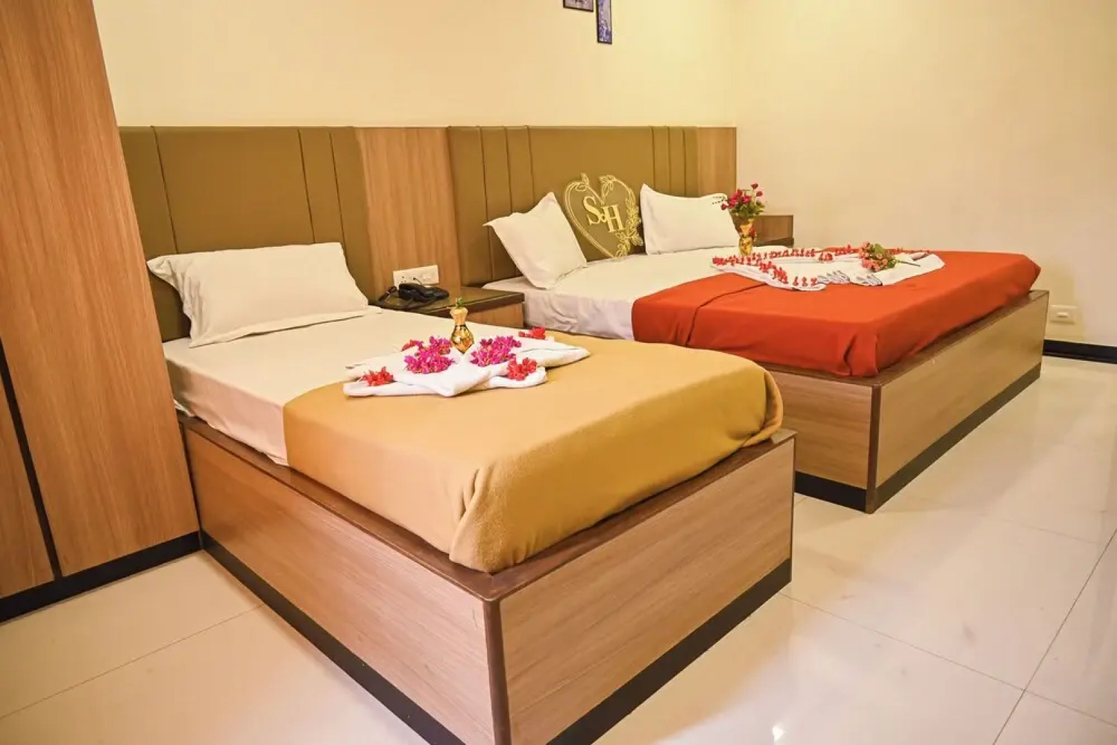 Pritam Park Hotel