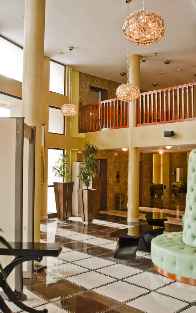 South Star International Hotel