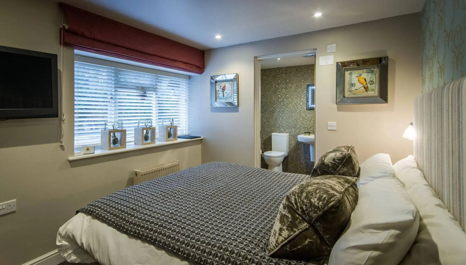 The Olde Coach House