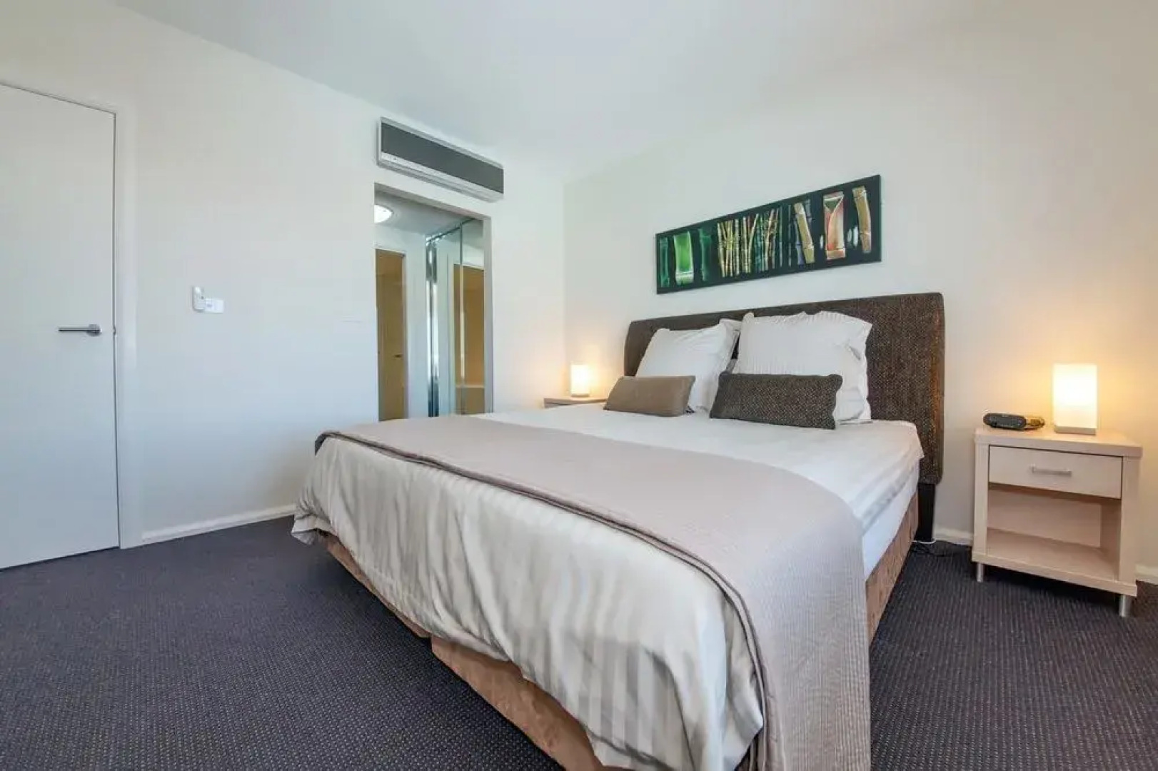 Pacific Blue Apartment 278, 265 Sandy Point Road