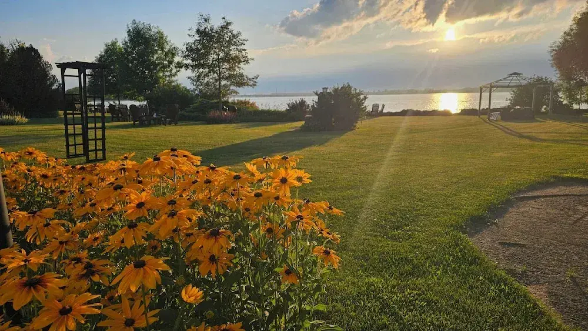 Hotel Oasis Lac StLouis