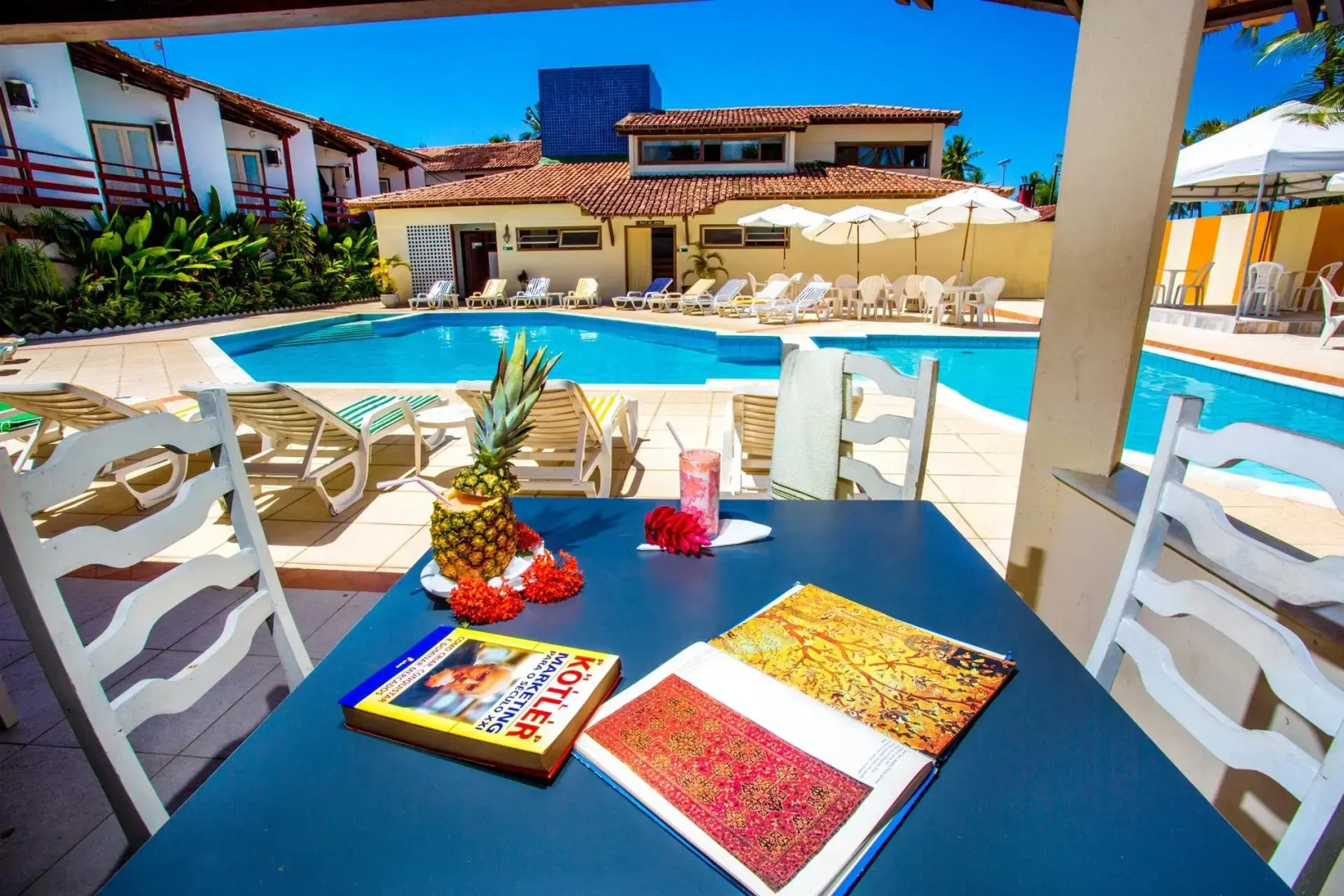 Happy Hotel Girassol