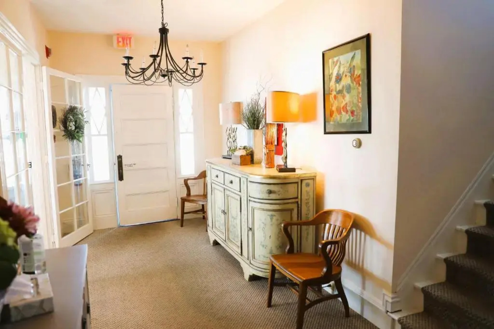 By the Sea Guests Bed & Breakfast & Suites