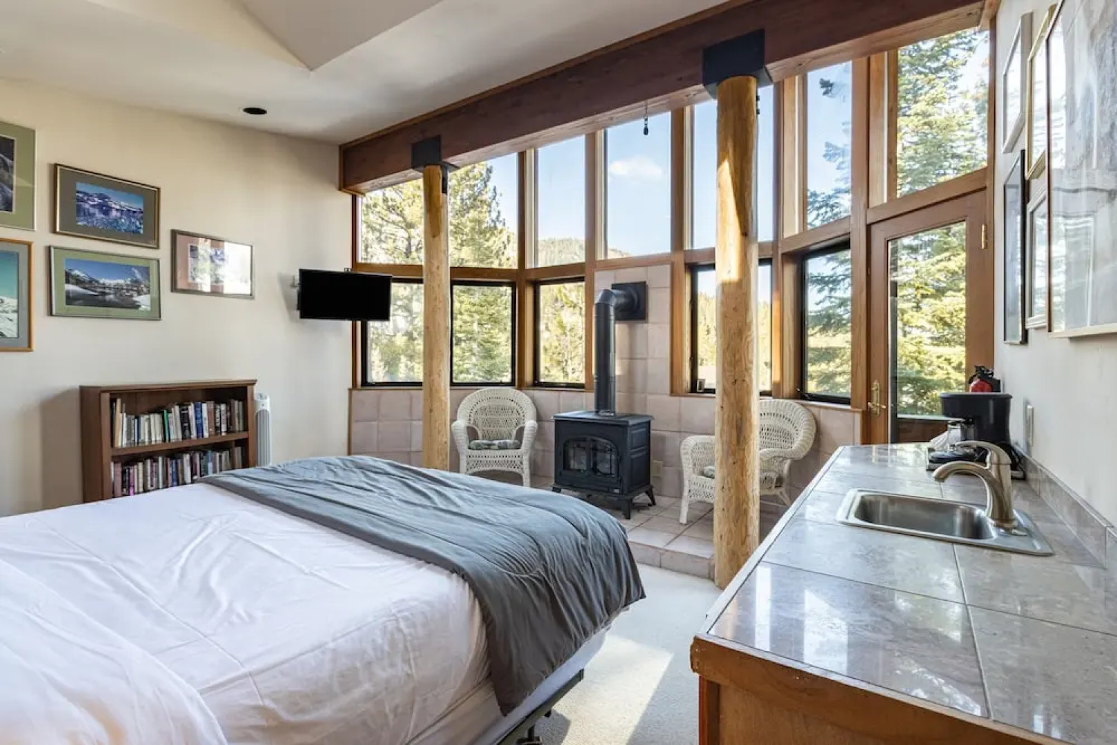 Mt. Jola by Avantstay A 5-minute Walk Away to Palisades and Lifts