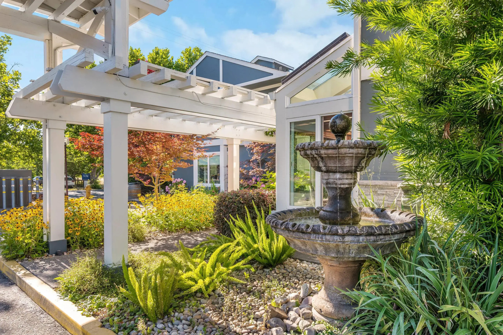 UpValley Inn & Hot Springs Napa Valley, an Ascend Collection Hotel