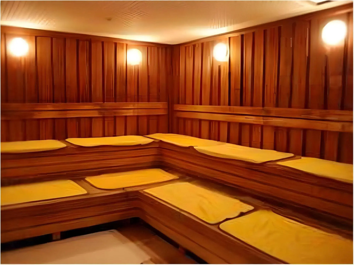 Royal Tainai Park Hotel