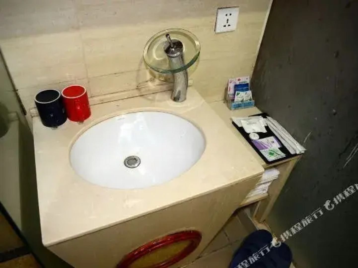 鄂州洋澜假日酒店