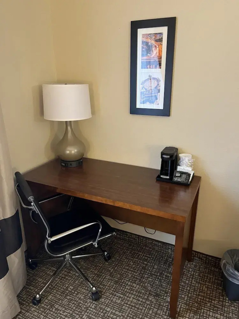 Wingate By Wyndham Pittsburgh/West Mifflin