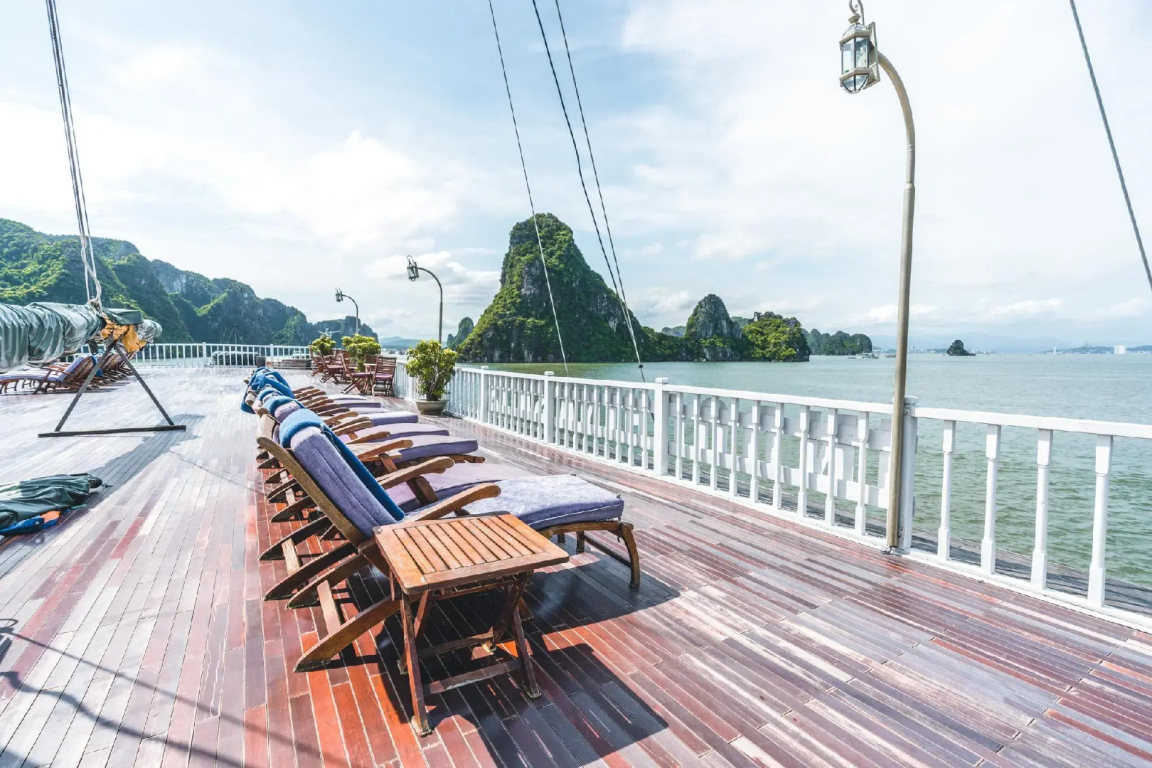 Indochina Sails Ha Long Bay