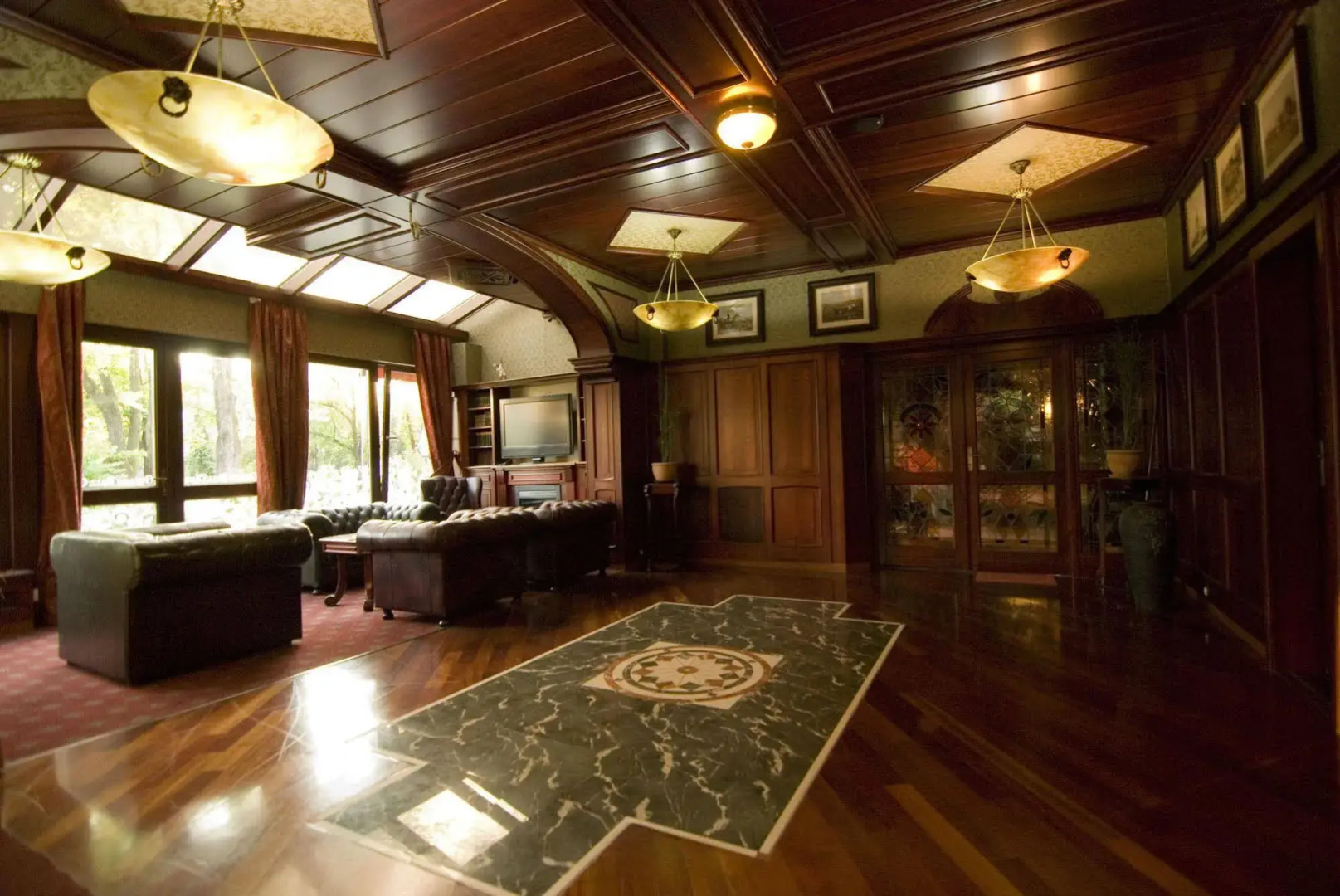 Golden Ball Club Hotel & Fitness