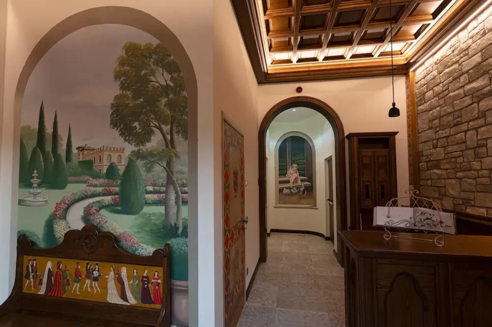 Il Codirosso – Il Castello che non c’era