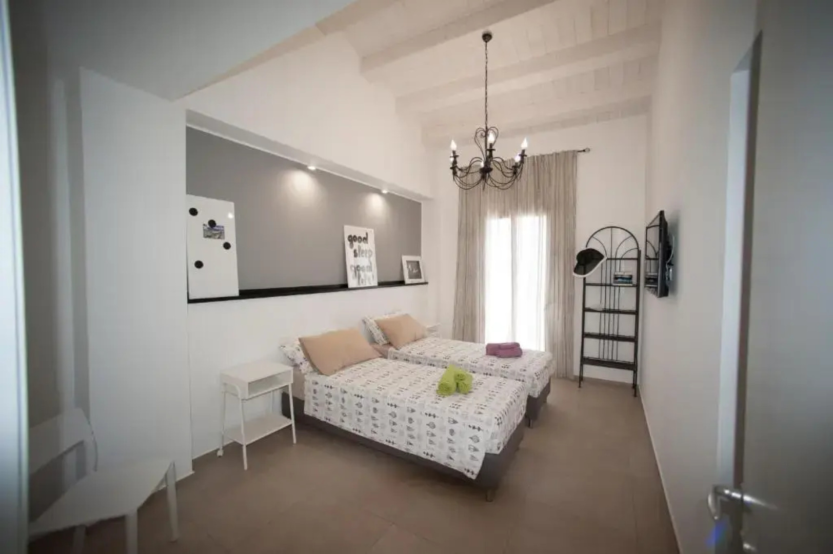 Karat House Pool lovely view 4 rooms 5 bathrooms wifi freenew villa