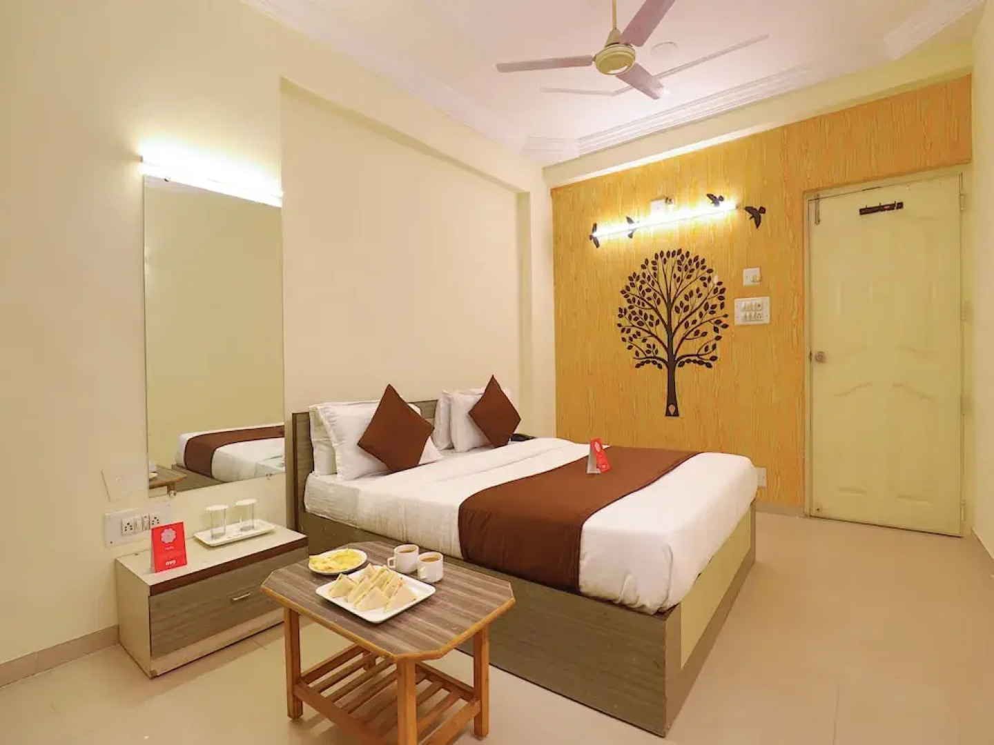 OYO 2178 Vibrant Residency