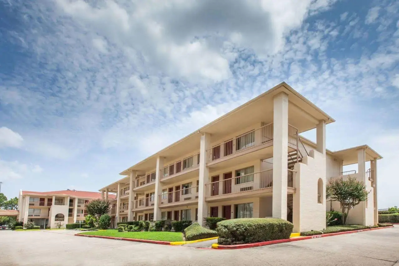 SureStay Hotel by Best Western Spring North Houston