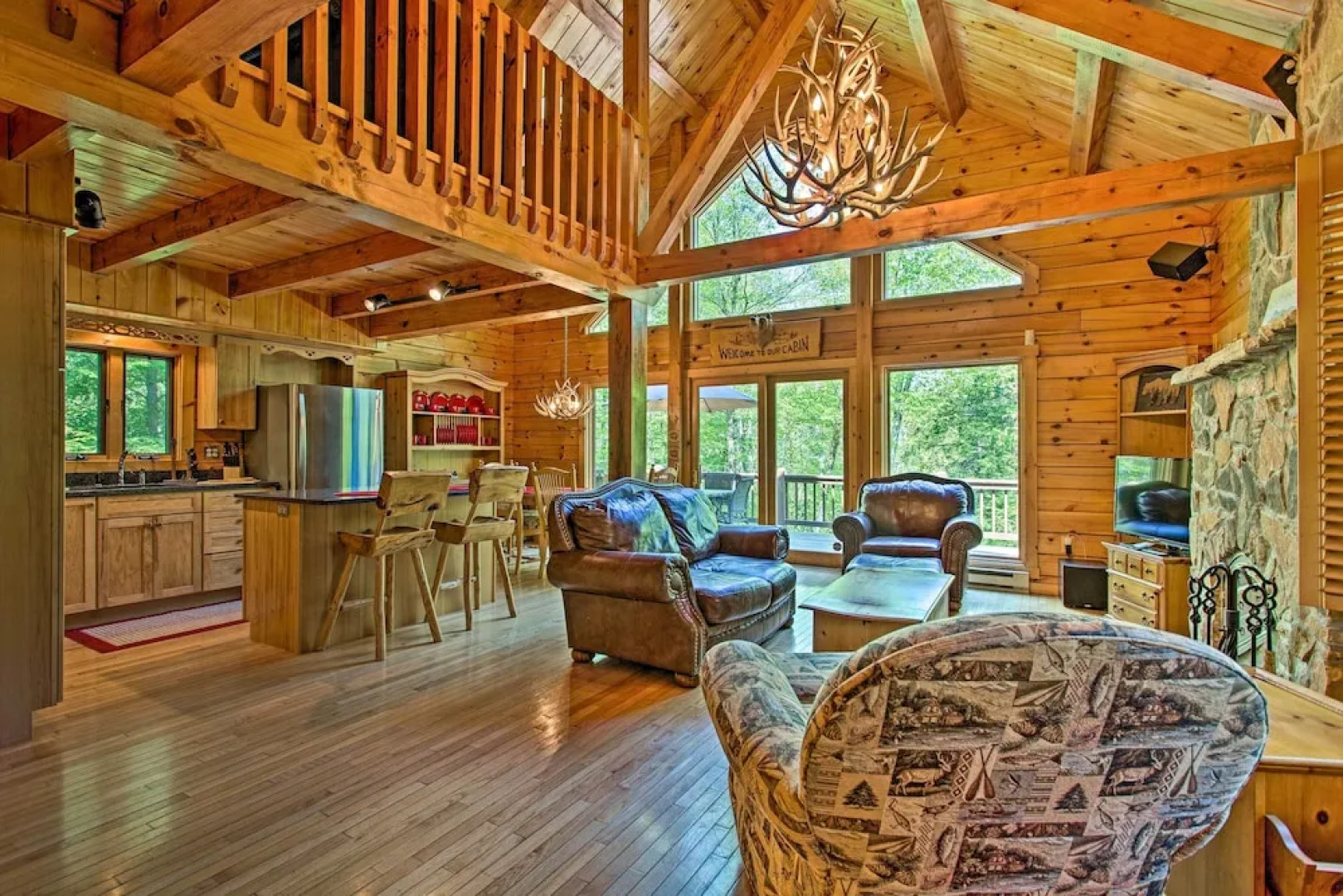 Fire Pit & Hot Tub: Poconos Family Cabin!