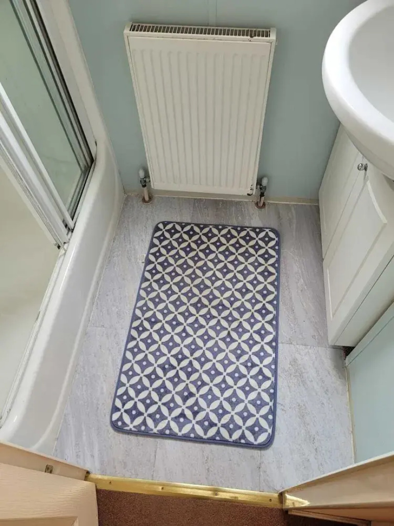 Discover Comfort Home From Home 8-birth Caravan