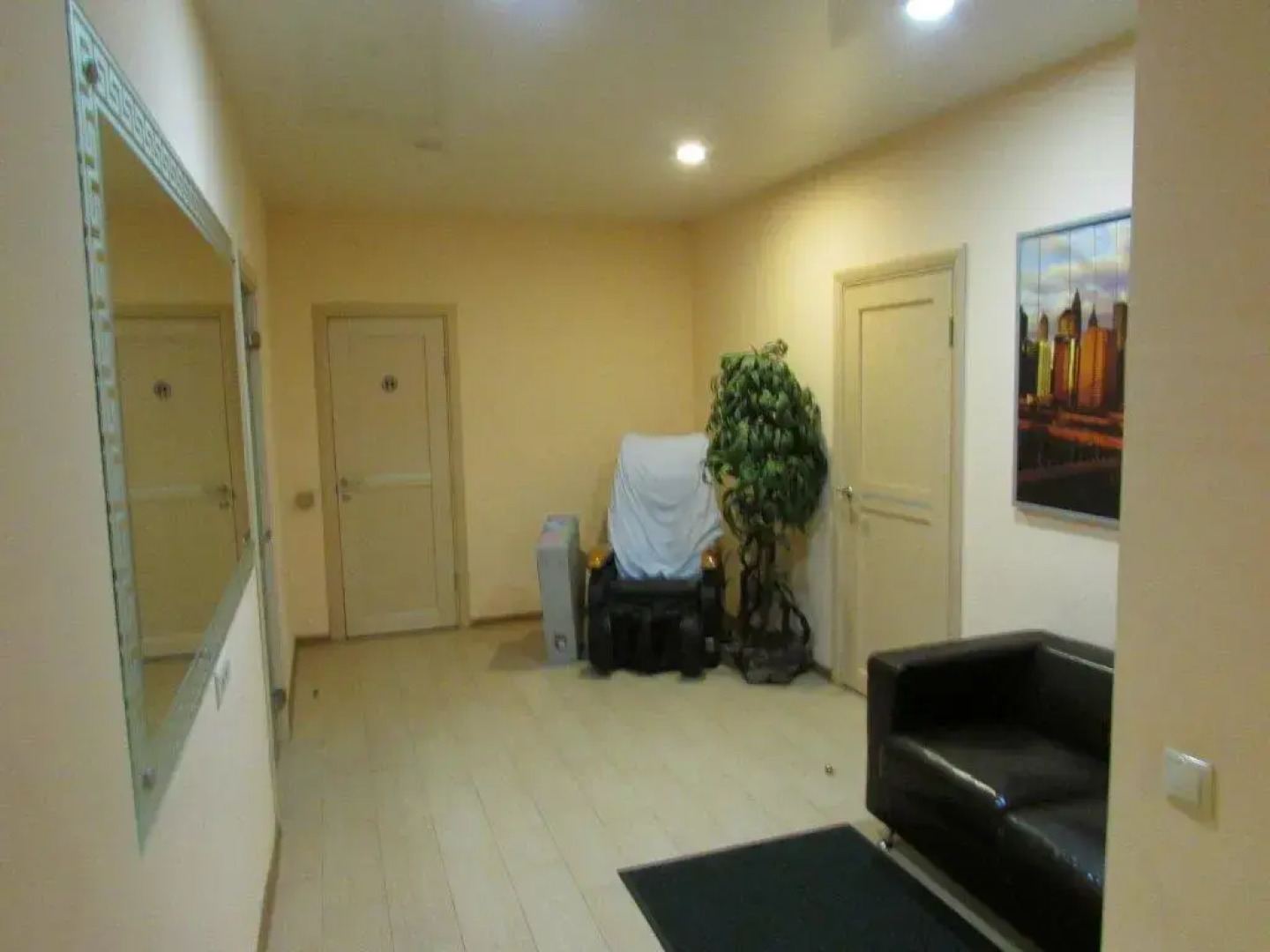 Отель Златотур