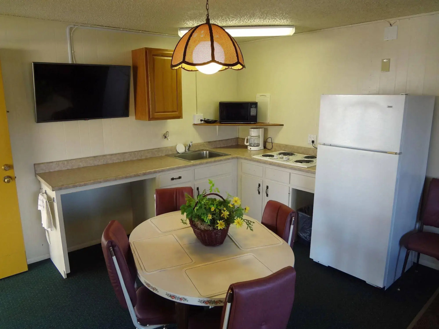 Summerset Inn Resort