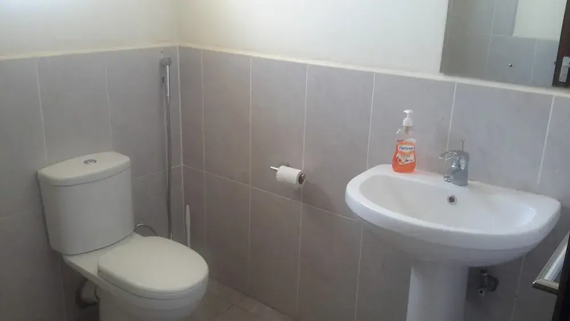 Mountain View Apartment