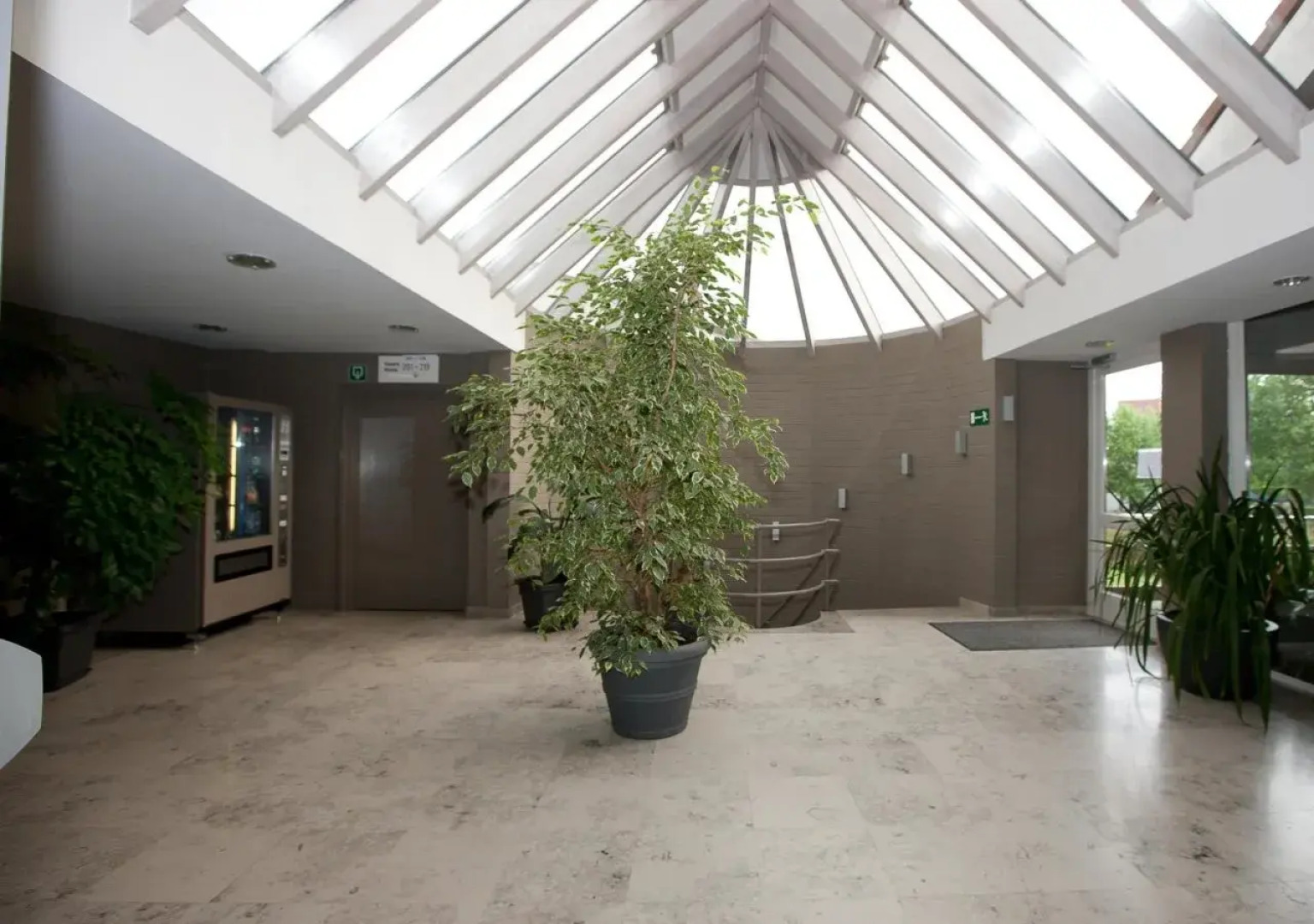 Flanders Lodge Hotel