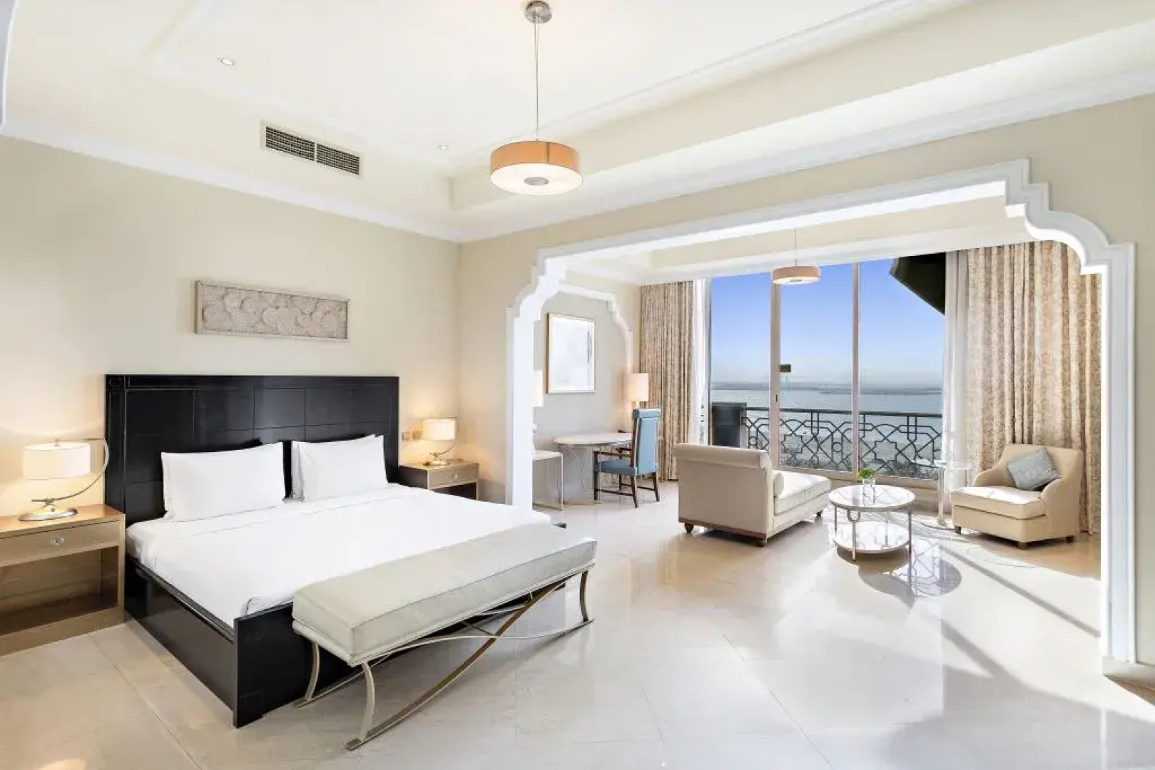 Al Hamra Residences Hotel Apartment