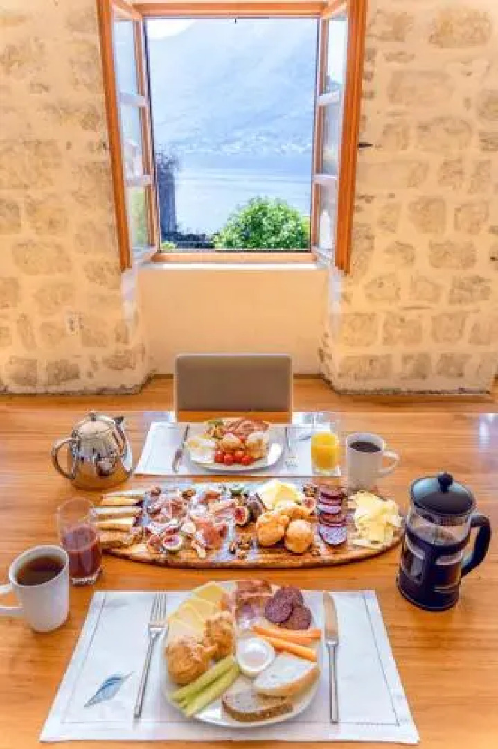 GuestHouse Mrshe Palace