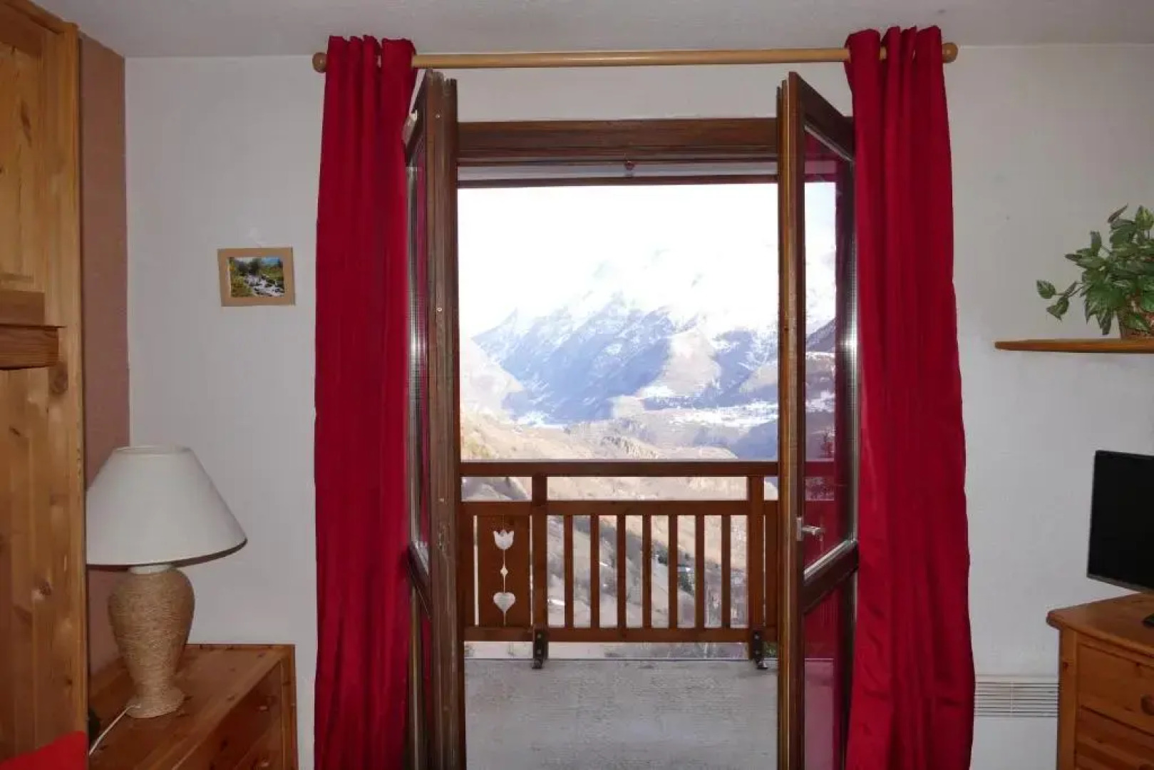 Studio coin montagne à Auris en Oisans avec vue magnifique