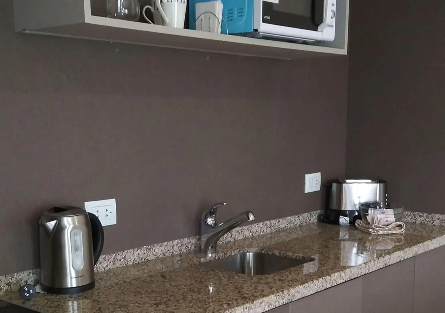 Apart Hotel Quijote by DOT Suites