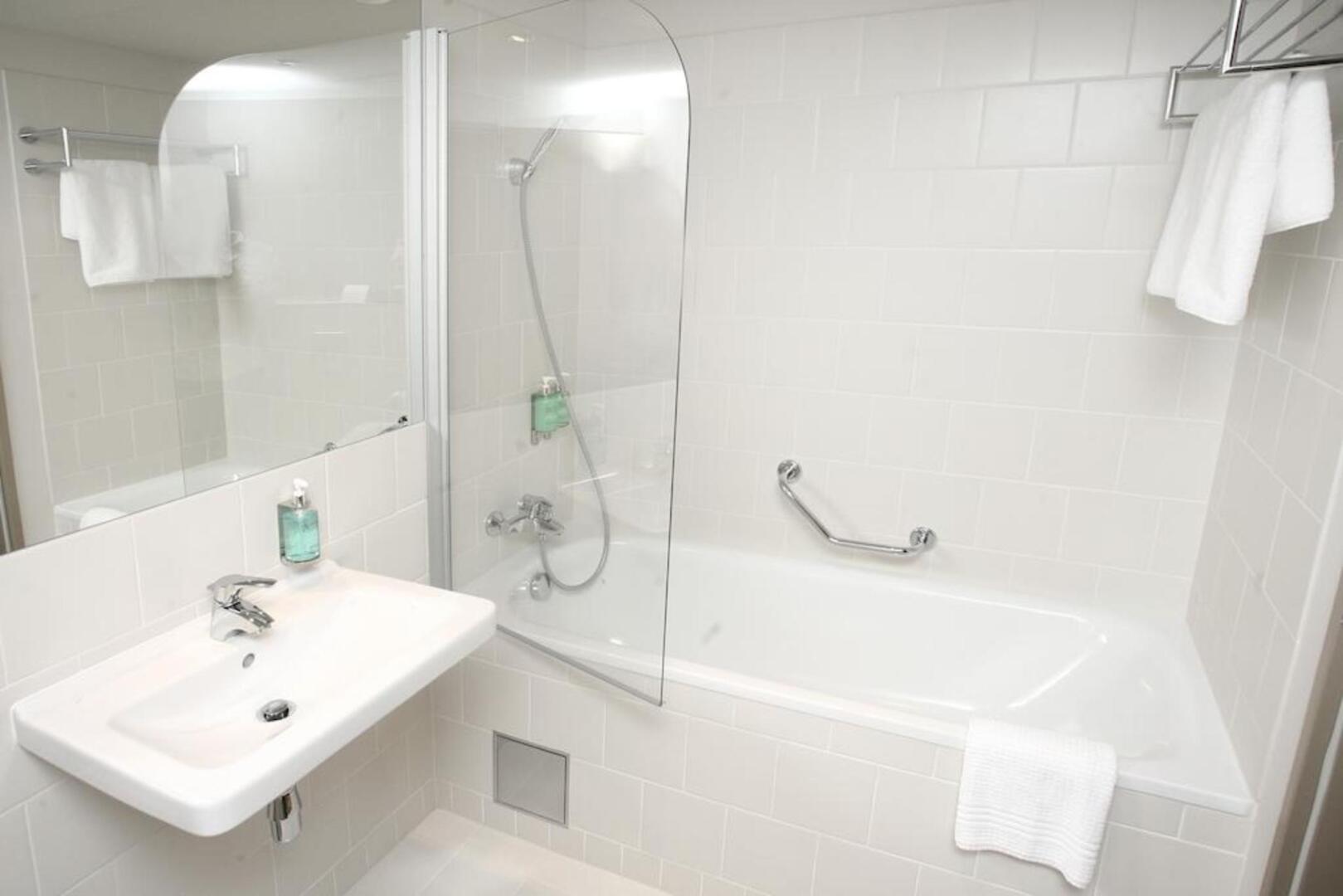 Leonardo Hotel Exeter