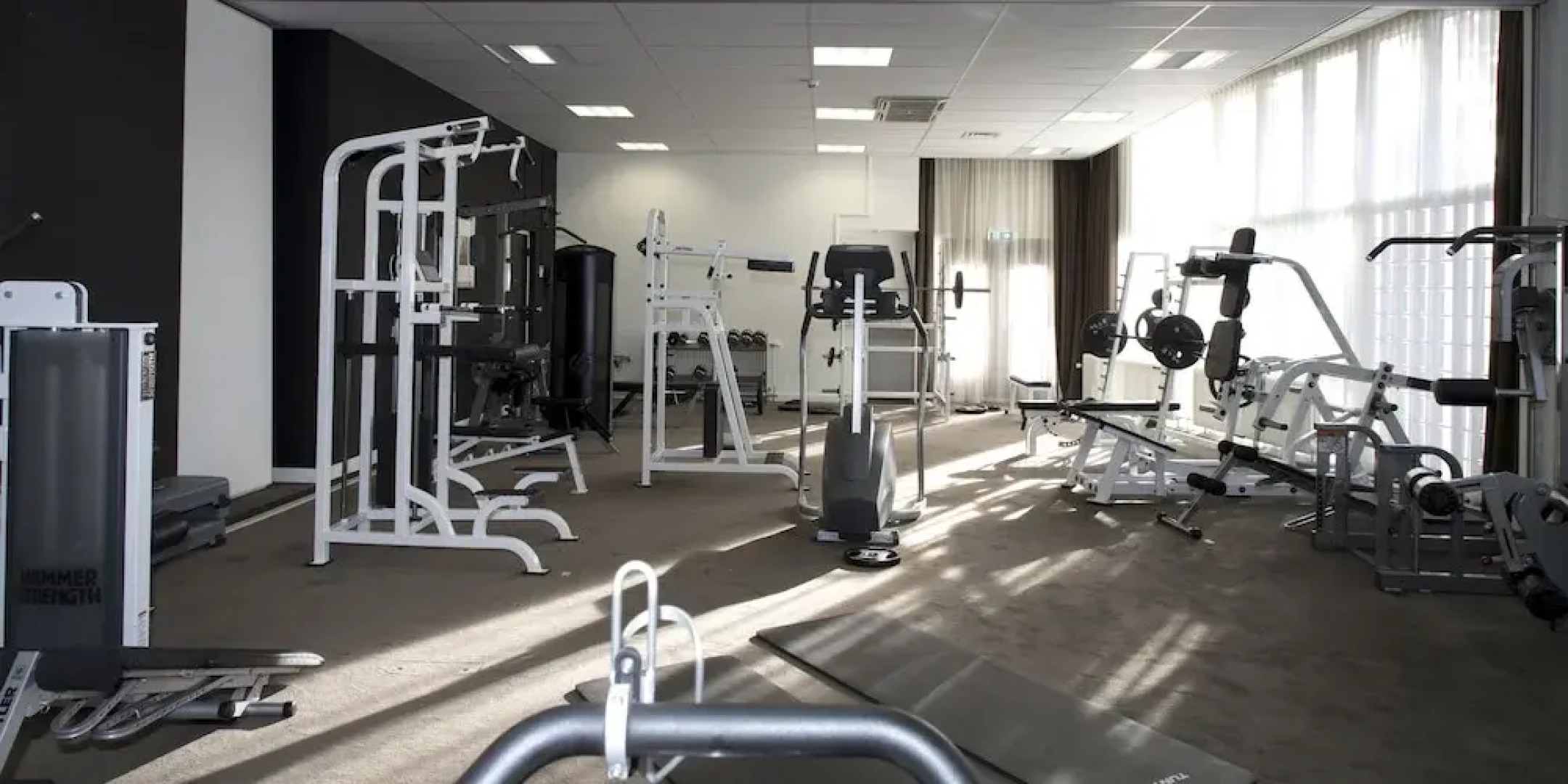 Golden Tulip Victoria