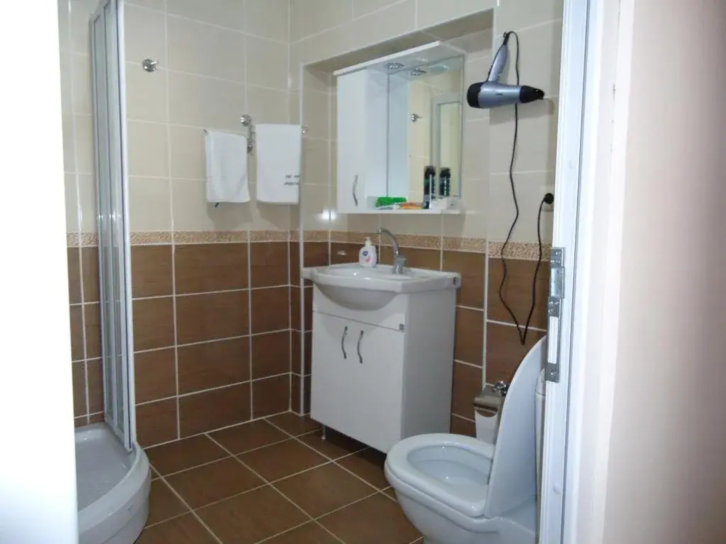 La Fontaine Guzelyali Hotel